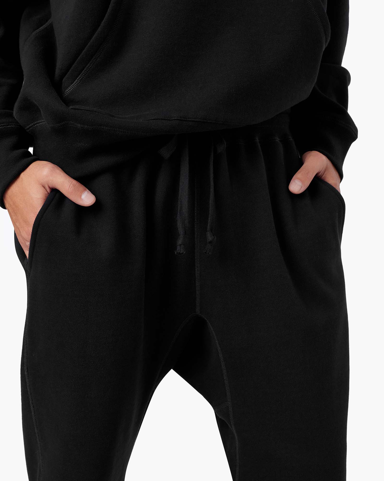 Women's TKEES Warm Core Jogger Black | AJGOK3470